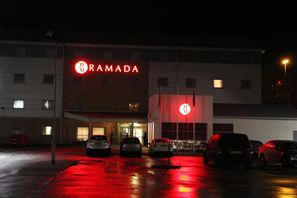Готель Ramada Вейкфілд Екстер'єр фото